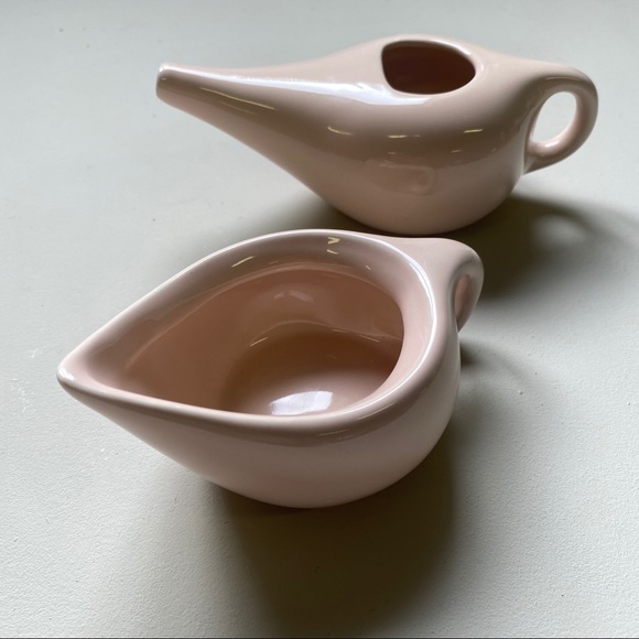 Unique Pink Creamer & Sugar Coffee Accessories - Picture 2 of 5